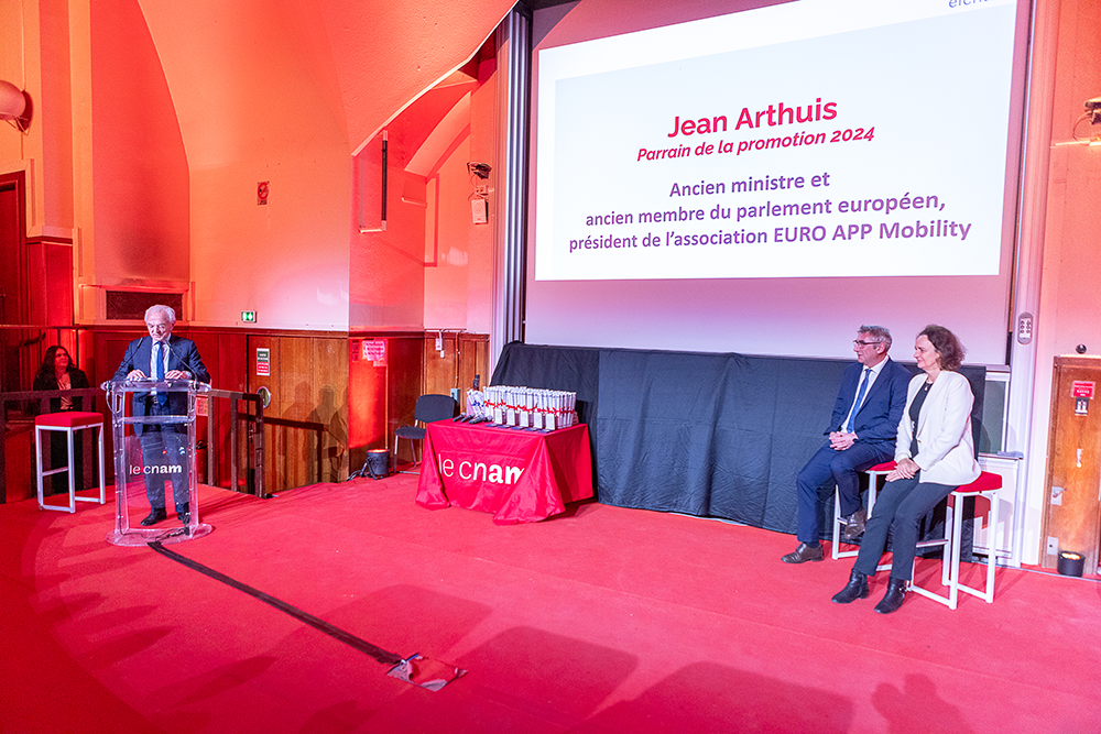 Jean Arthuis, ancien ministre et parrain de la promotion 2024